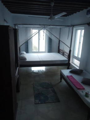 Bahari Guest House